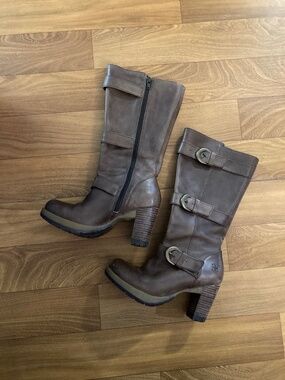 Dr. Martens BELLISSA Brown Leather Boots - Strap Accent Block Heel Zip ~ Sz US 5